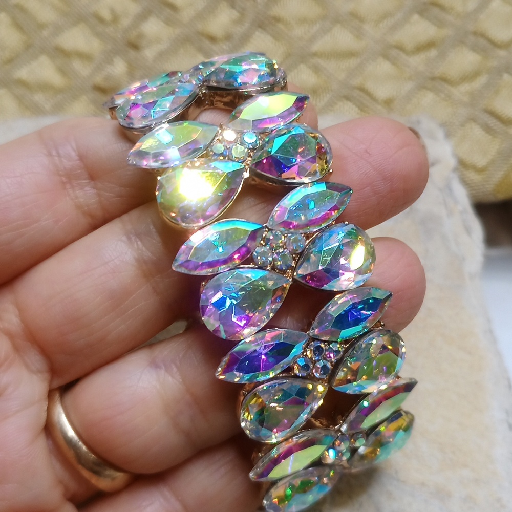 Aurora Borealis AB Crystal wide bracelet stretchy - Picture 3 of 4
